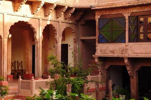 Hostal Sadar Haveli Heritage