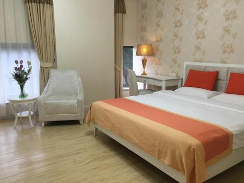 Guangzhou Pleasant Grasse Hotel