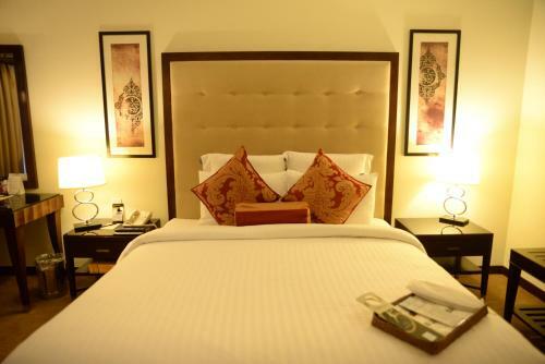 Pearl Continental Hotel, Karachi