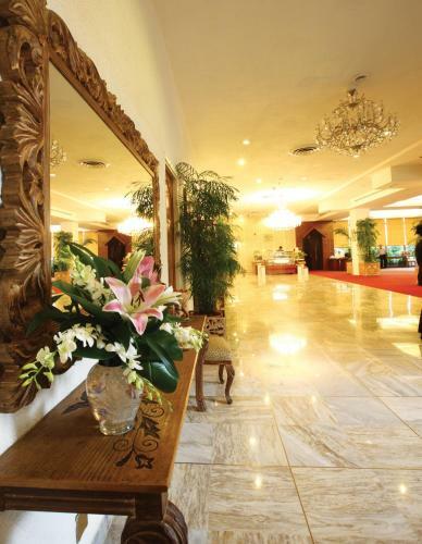 Pearl Continental Hotel, Karachi