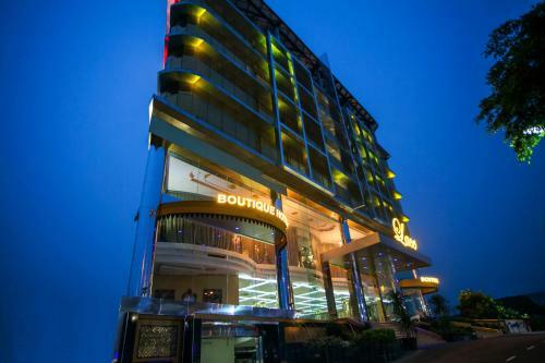 Lace Boutique Hotel