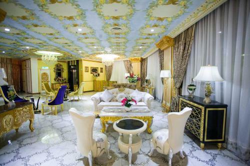Lace Boutique Hotel