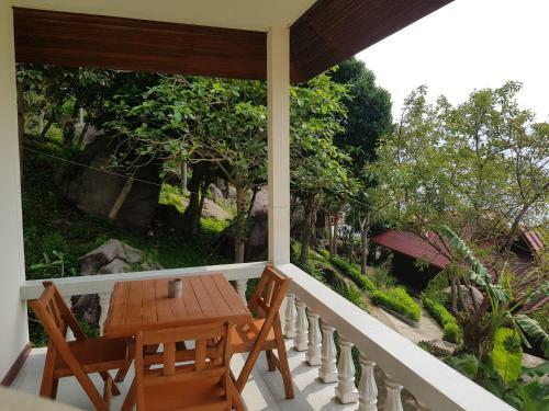 Hotel Aow Leuk Grand Hill