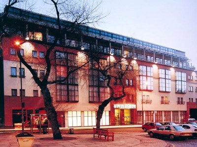 Hotel Apex International