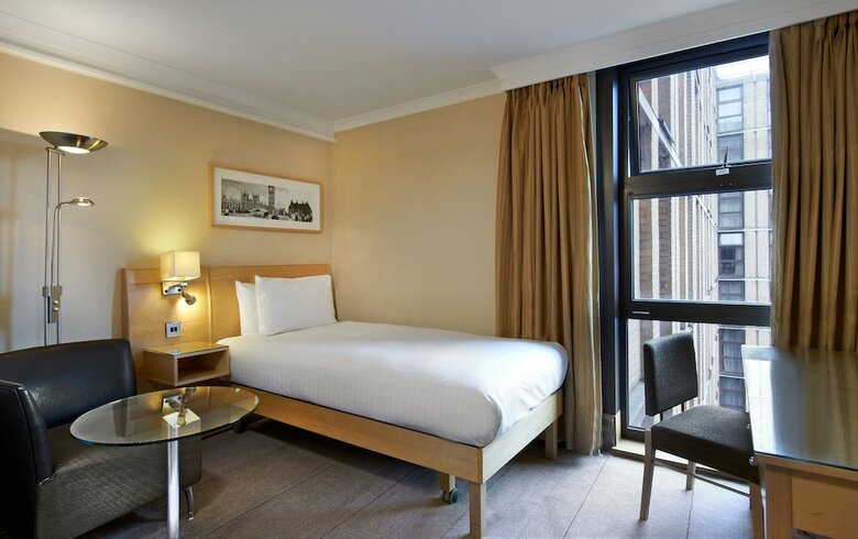 Hotel Hilton Kensington