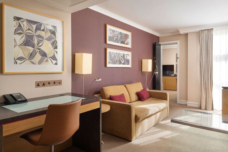 Hotel Hilton Kensington