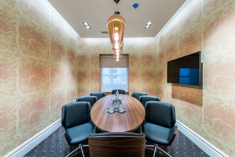 Hotel Quality Crown Hyde Park