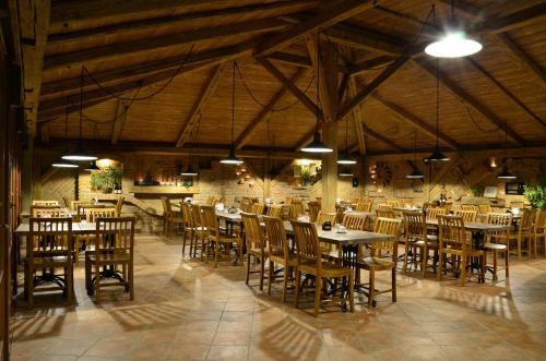 Hostal Restaurace A Penzion U Pe?�k?