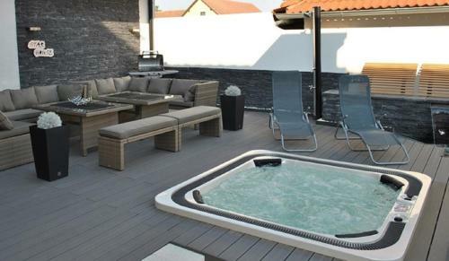 Villa Star House