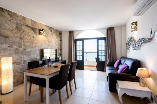 Apartments La Caleta Sunrises