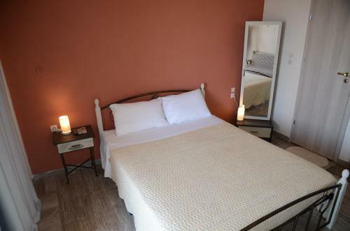 Alexandros Apartments
