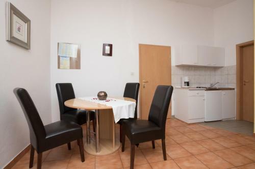 Apartments Ljuba