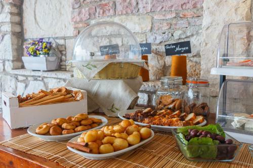 Aparthotel Grekis Beach Hotel And Apartments