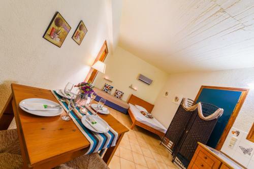 Aparthotel Grekis Beach Hotel And Apartments
