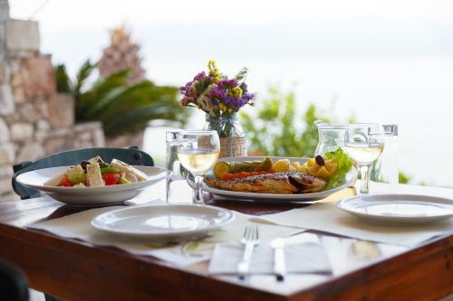 Aparthotel Grekis Beach Hotel And Apartments