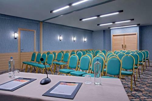 Hotel Dolce Athens Attica Riviera