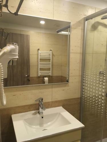 Liad Hotel