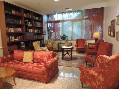 Hotel Gama