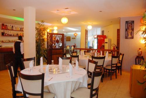 Hotel Robin Hood Inn