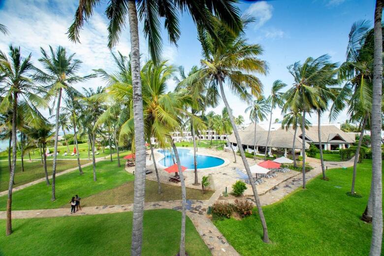 Hotel Prideinn Paradise Beach Resort, Convention Centre And Spa