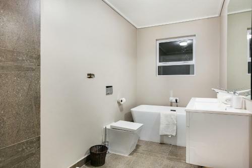 Villa Nox Rentals - Houghton Views Apartment