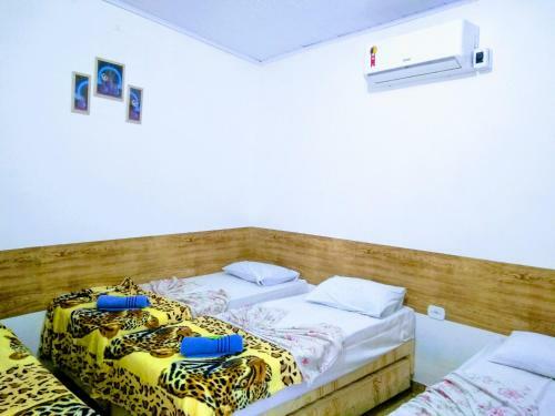 Bed & Breakfast Akuto's Pousada 2