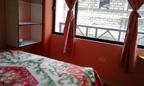 Albergue Hostal Dinos By Hurvinek