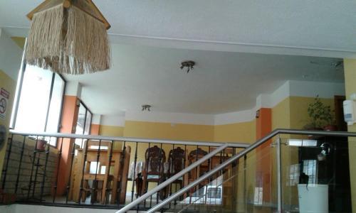 Albergue Hostal Dinos By Hurvinek