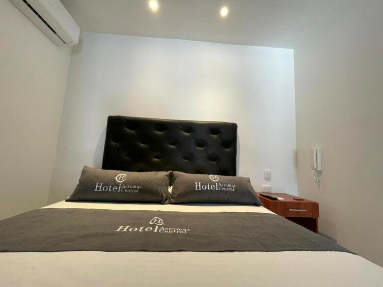 Albergue Hotel Aeromar Central