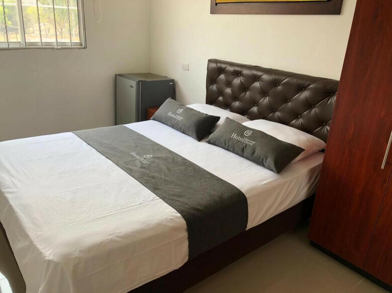 Albergue Hotel Aeromar Central
