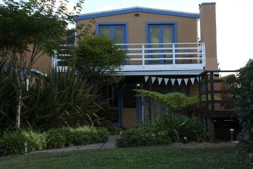 Hostal Sabrage Guesthouse & Venue