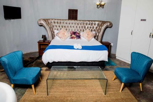 Dzata Private Game Lodge