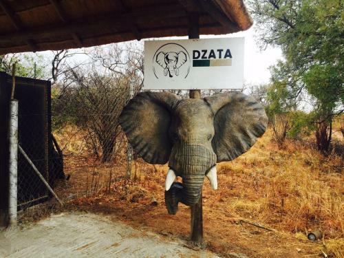 Dzata Private Game Lodge