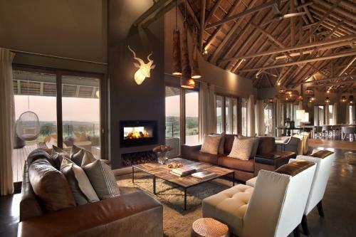 Hostal Mhondoro Safari Lodge & Villa