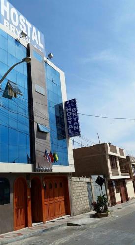 Hotel Hostal Bryan