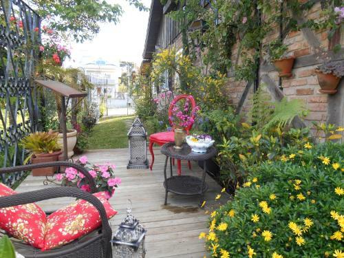 Hostal La Petite France