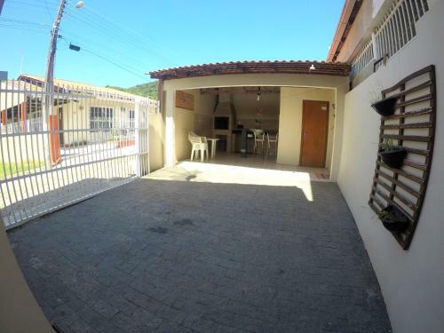 Resid�ncia Costa 284