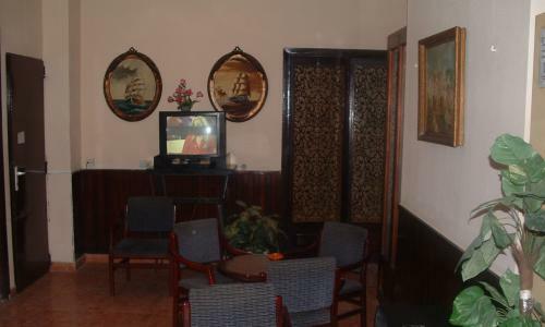 Hotel Amic Col�n