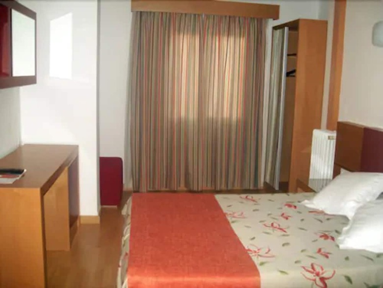 Hotel Amic Col�n