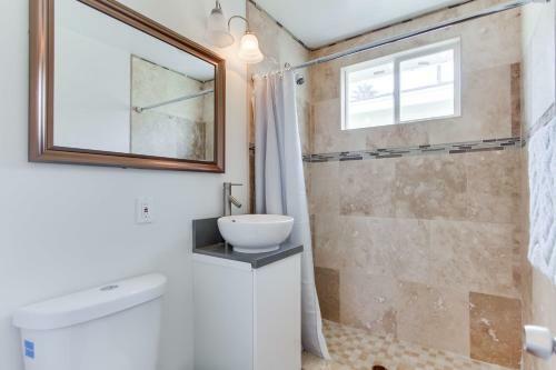 Sunset Cliffs Beach Cottage