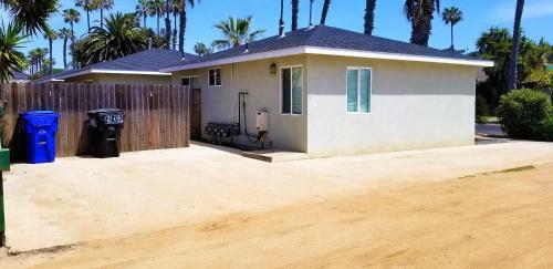 Sunset Cliffs Beach Cottage