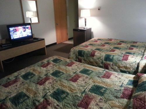 Hotel Caledonia Motor Inn