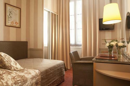 Hotel H�tel Des Deux-iles