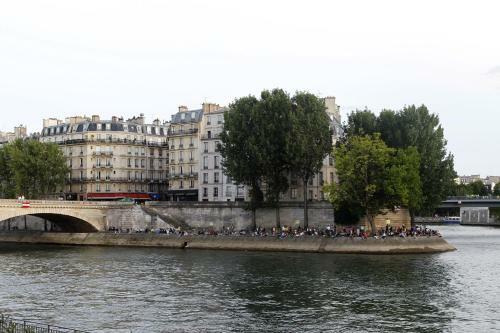 Hotel H�tel Des Deux-iles