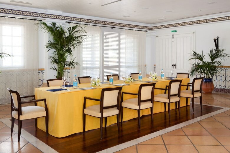 Seaside Grand Hotel Residencia