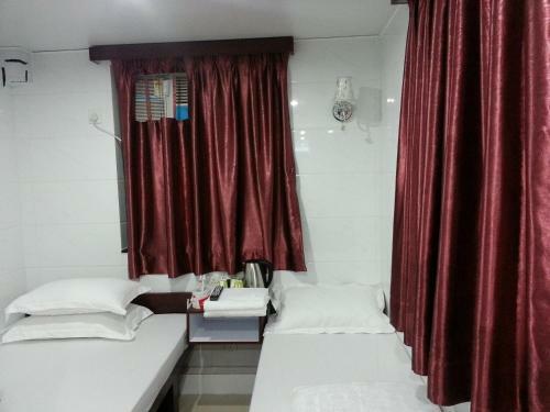 Hostal Shangrila Guest House