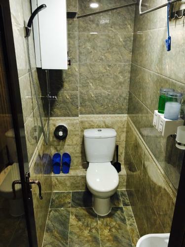 Hostal Modern Hotel