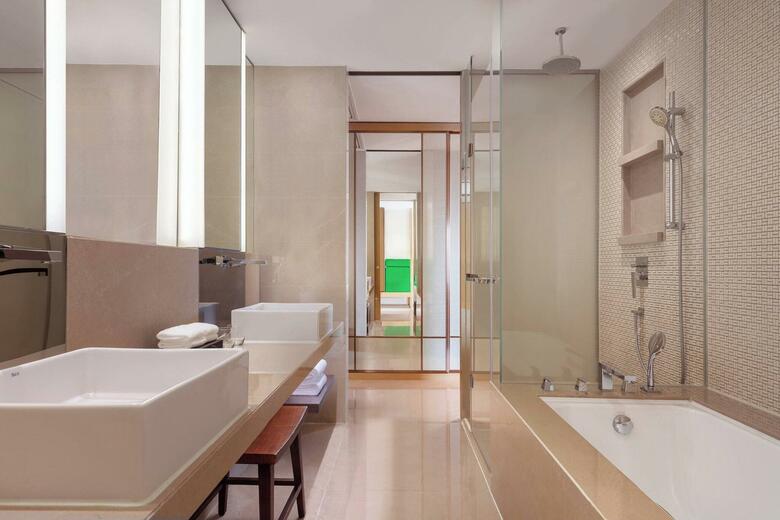 Hotel Courtyard By Marriott Hong Kong Sha Tin
