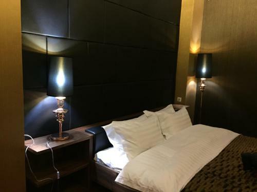 Astor Hotel