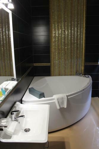 Astor Hotel